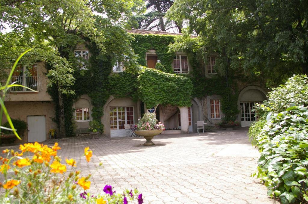 Le Cedre De Soyons Hotel Exterior foto